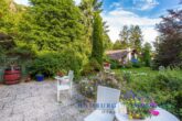 Blick von der Terrasse zum Wohnhaus - Wellness-Hotel + ca. 6.670 m² Grundstück + Ein/Zweifamilienhaus + Baugrundstück in 37441 Bad Sachsa