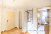 Optimal geschnittene 3-Zi.-Wohnung mit Sonnenbalkon in ruhiger Sackgassenlage von 22179 HH-Bramfeld - Flur